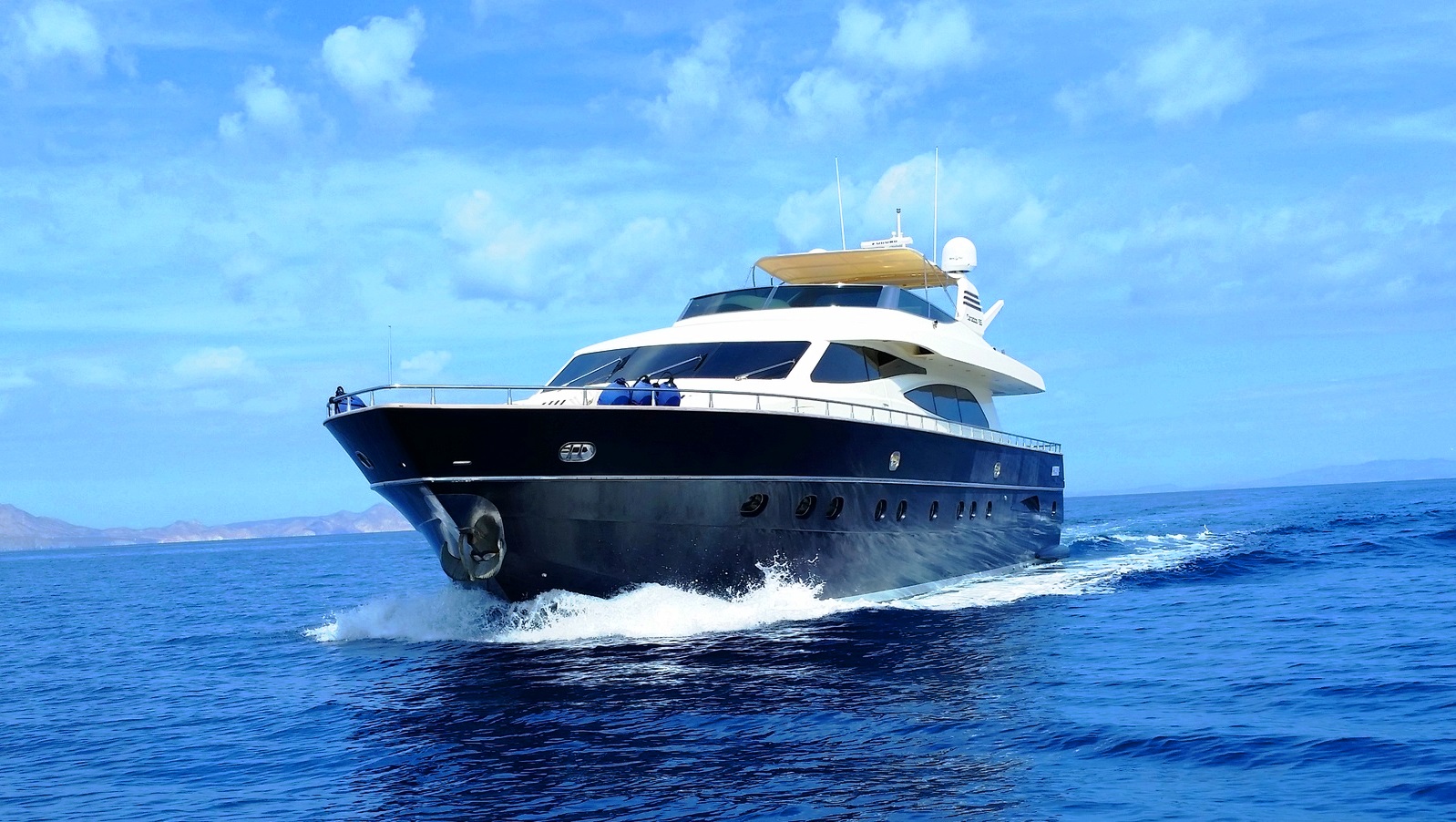 Yachts Cabo Charters